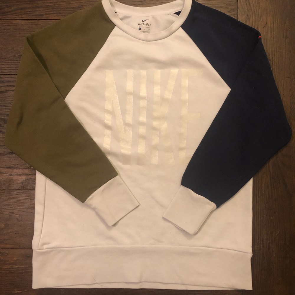 Nike crewneck